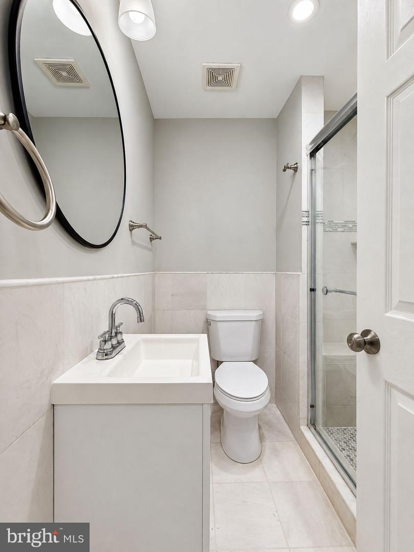 29 E Meehan Ave Property Photo 16
