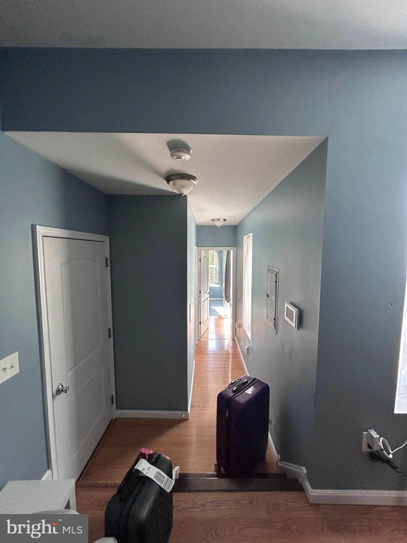 2334 N Carlisle St Property Photo 2