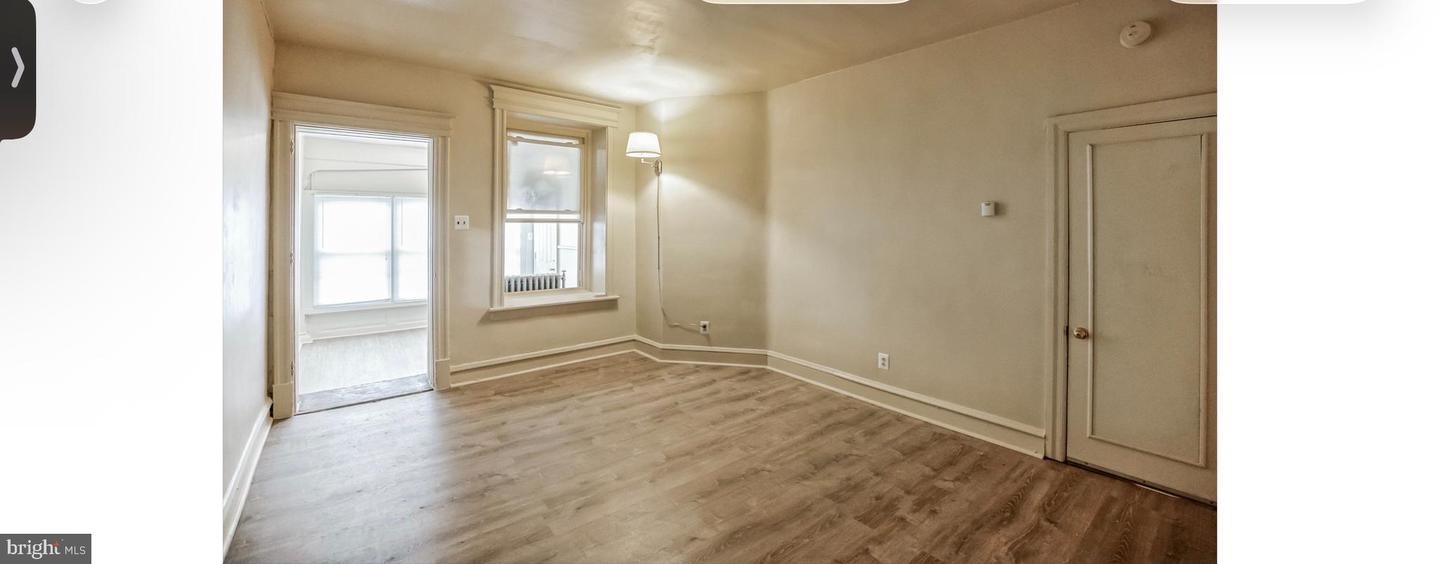 6907 N Broad St Property Photo 3