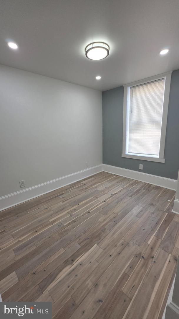 2205 N Orkney St Property Photo 10