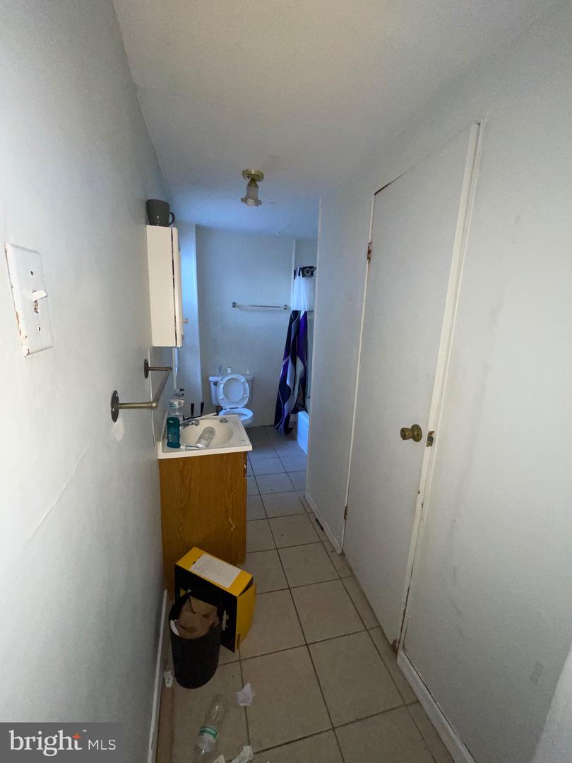 836 Christian St Property Photo 24