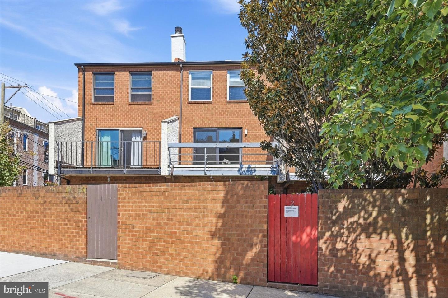 1 Queen St #2 Property Photo 35