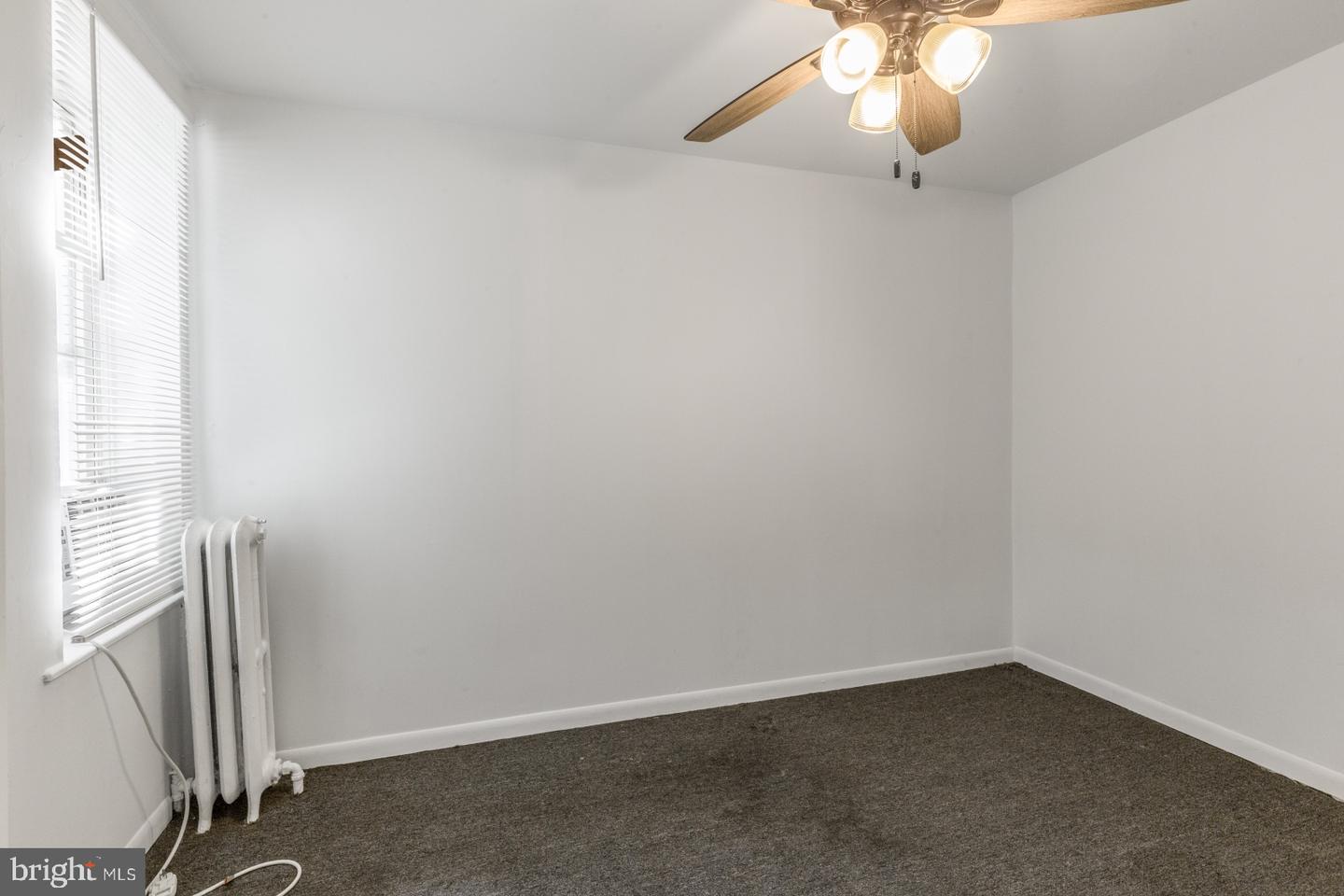 1503 S Dover St Property Photo 17