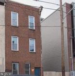 2204 N 7th St Property Photo 3