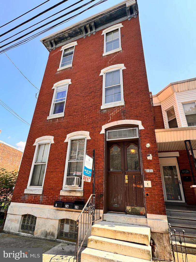 4924 Parrish St #3a Property Photo 1