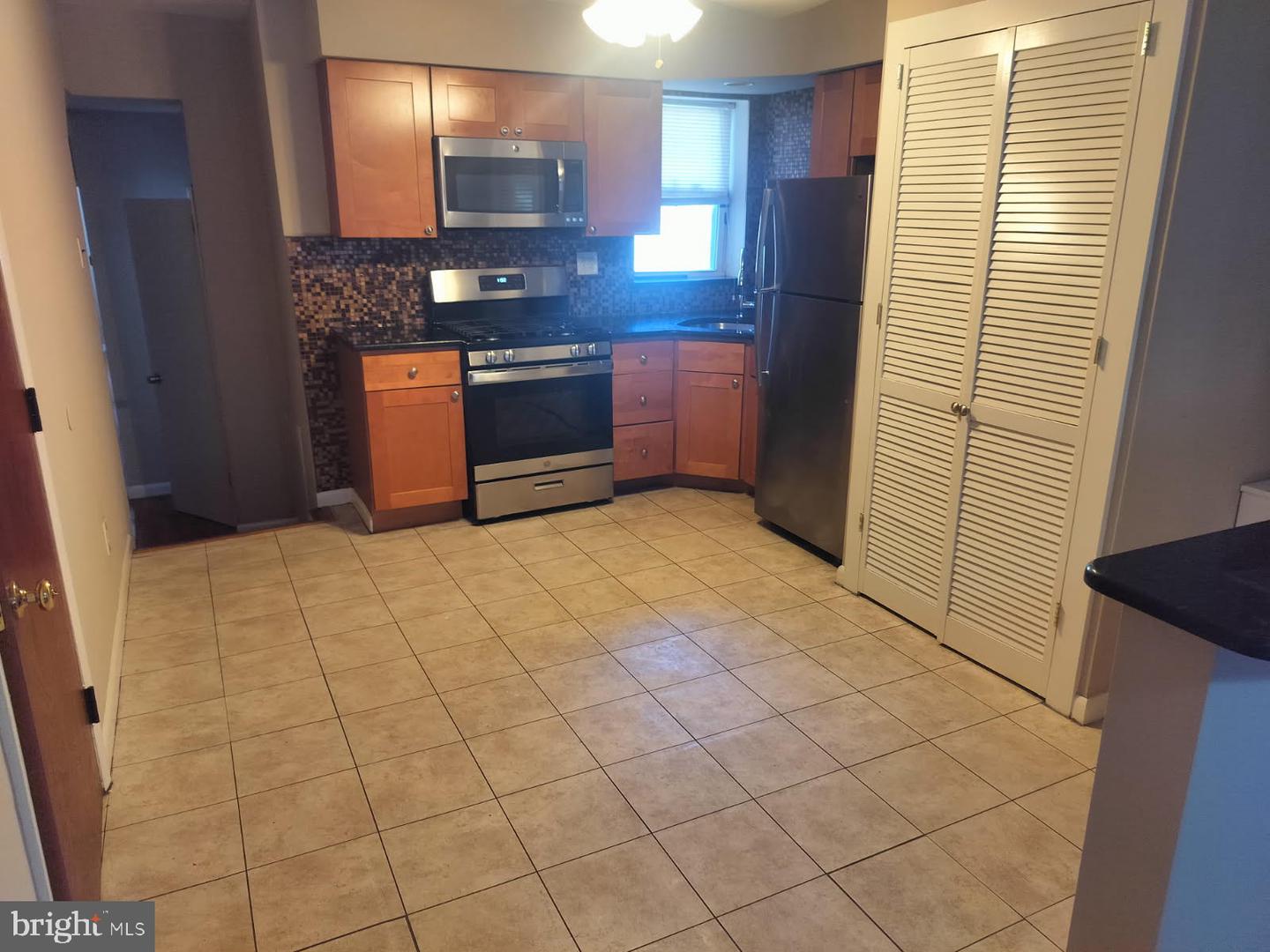 1622 E Passyunk Ave ##2 Property Photo 5