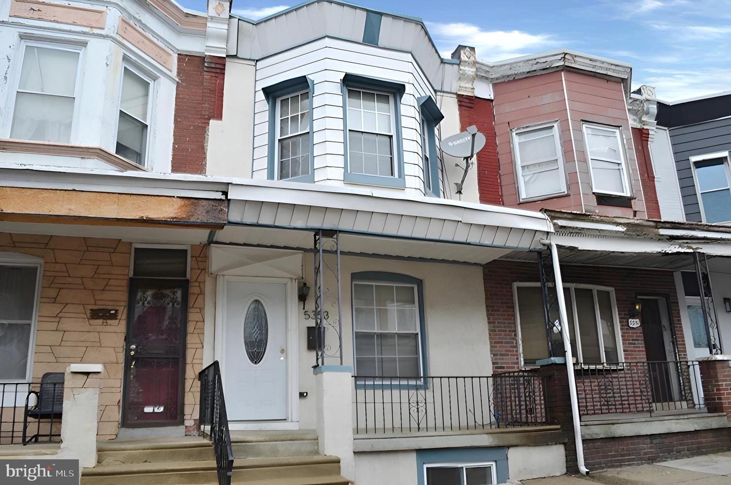 5353 Delancey St Property Photo 1