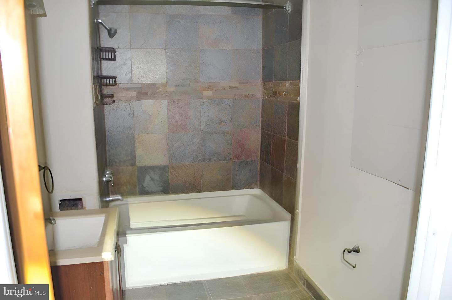5353 Delancey St Property Photo 6