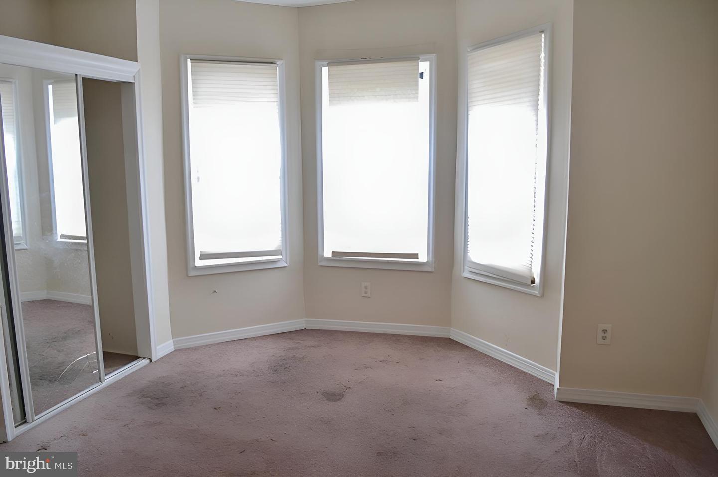 5353 Delancey St Property Photo 7