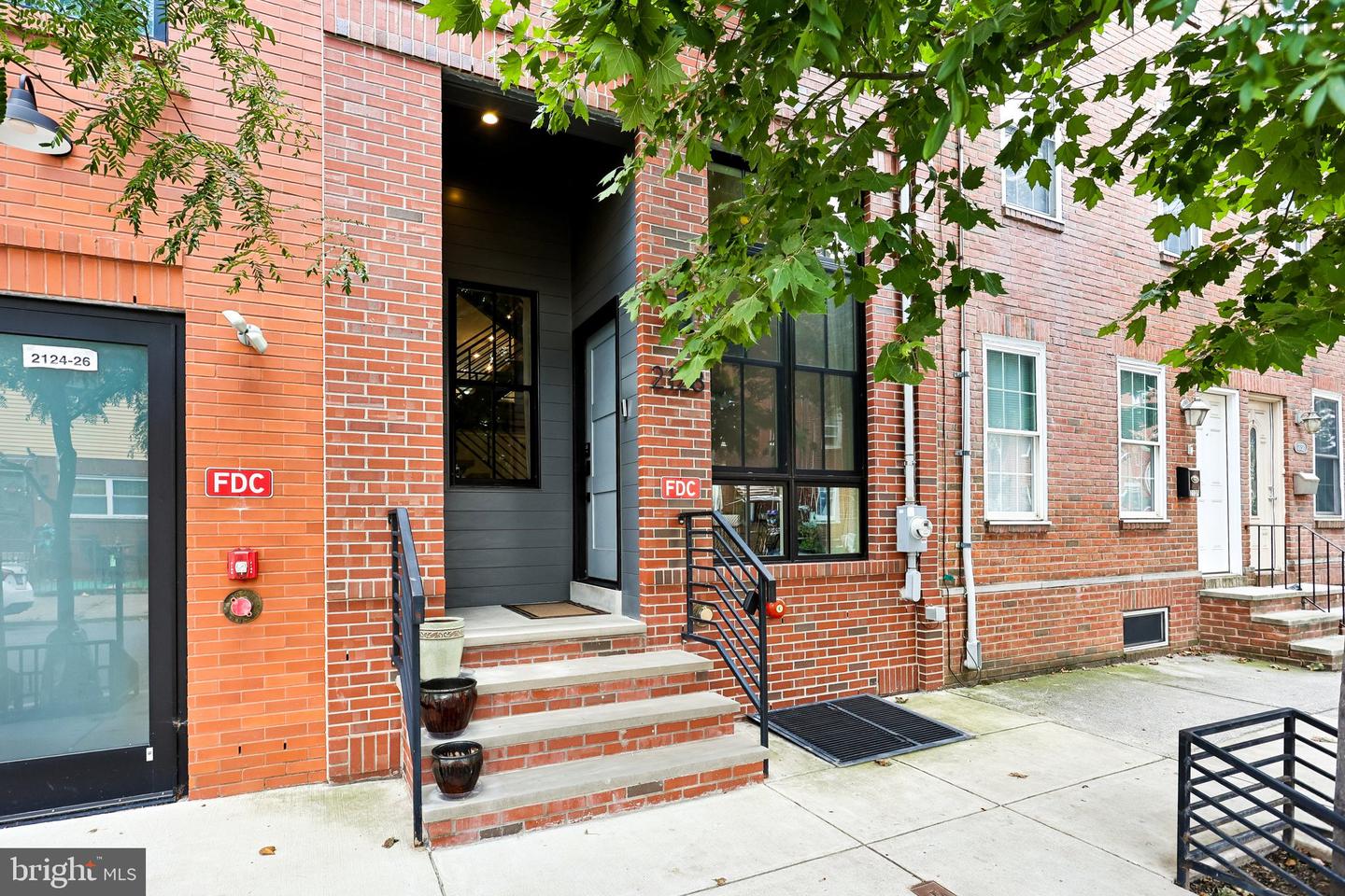 2128 Ellsworth St Property Photo 1