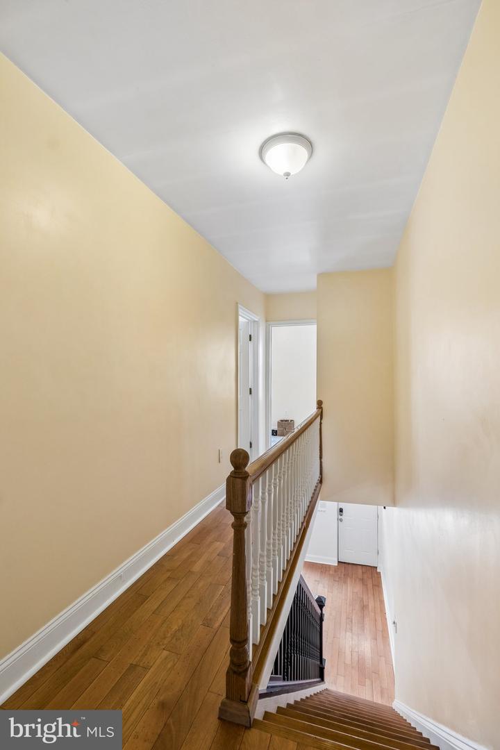 1914 Manton St Property Photo 13