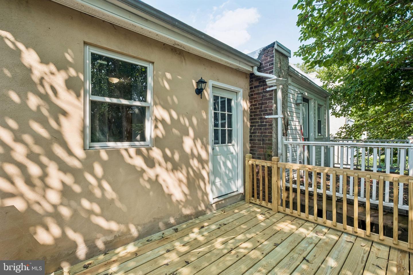1914 Manton St Property Photo 30