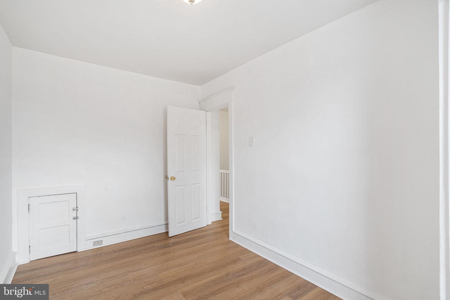 6504 Dorel St Property Photo 13