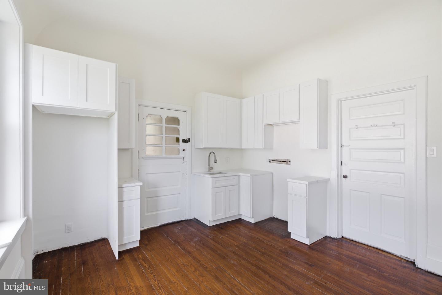 5939 Drexel Rd #fl-1 Property Photo 3