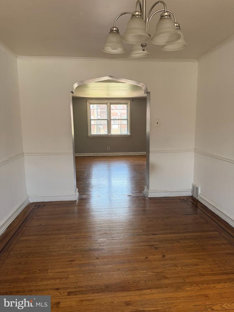 7217 Bradford St Property Photo 3