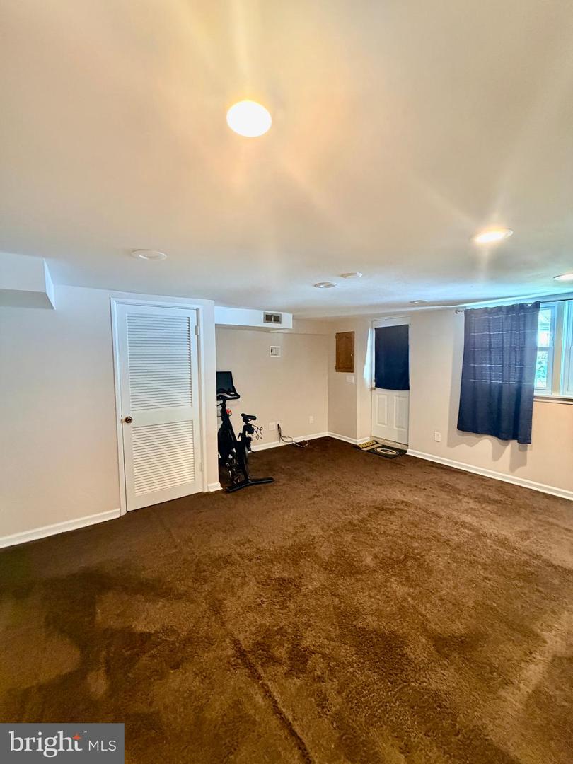 3622 Genesee Dr Property Photo 53