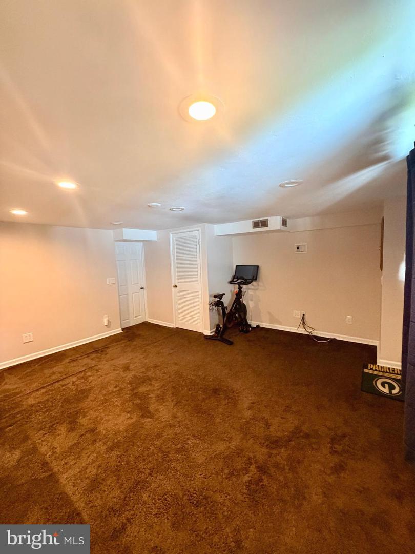 3622 Genesee Dr Property Photo 54