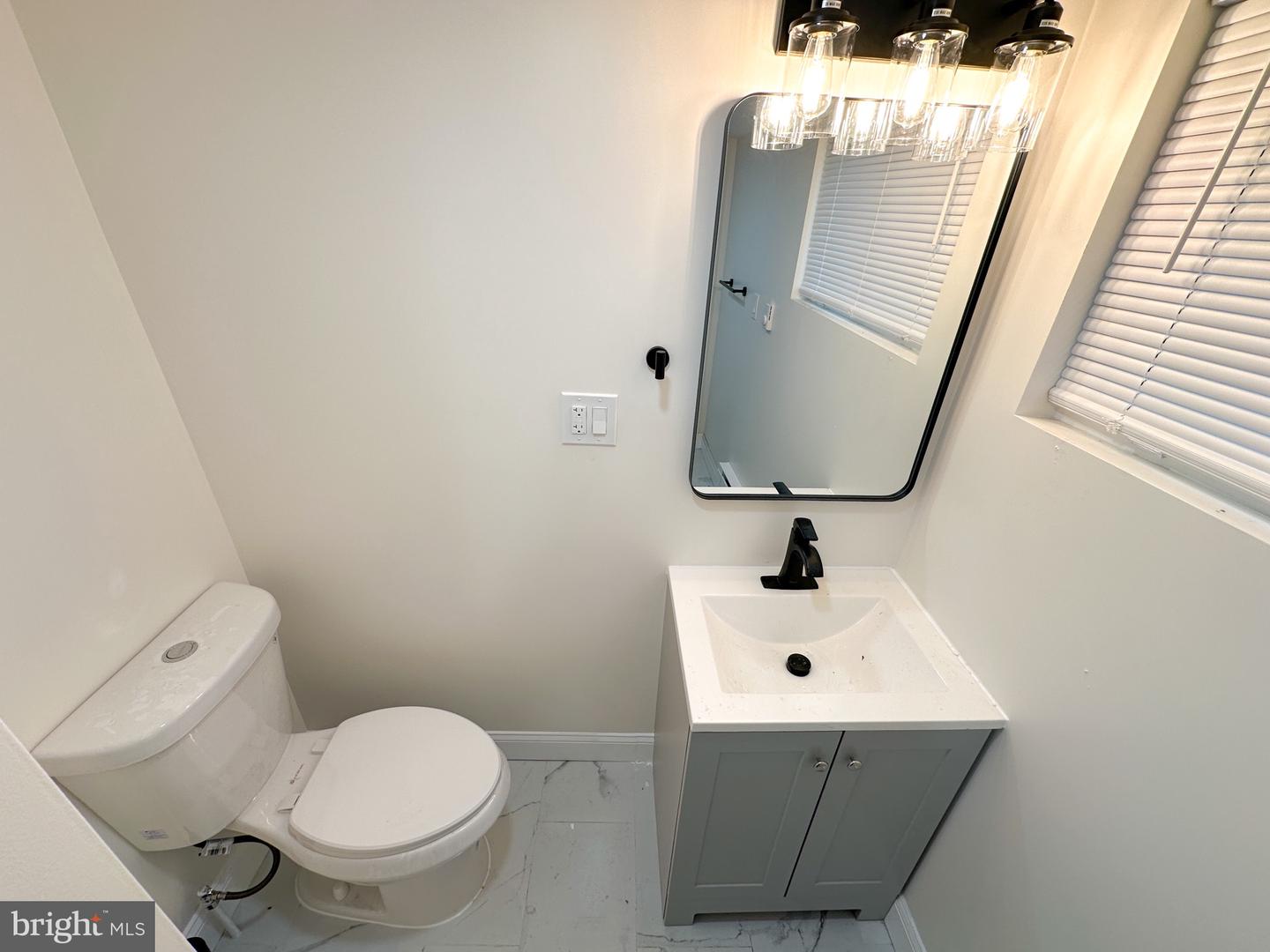 4633 Penn St #1 Property Photo 11