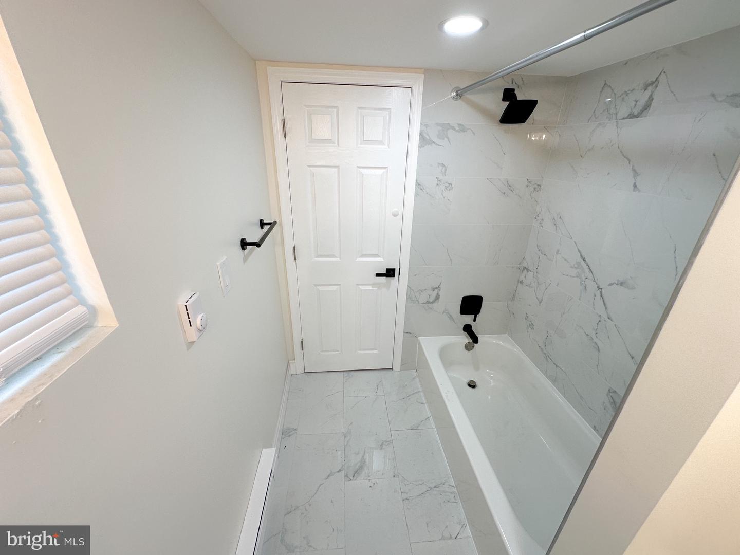 4633 Penn St #1 Property Photo 12