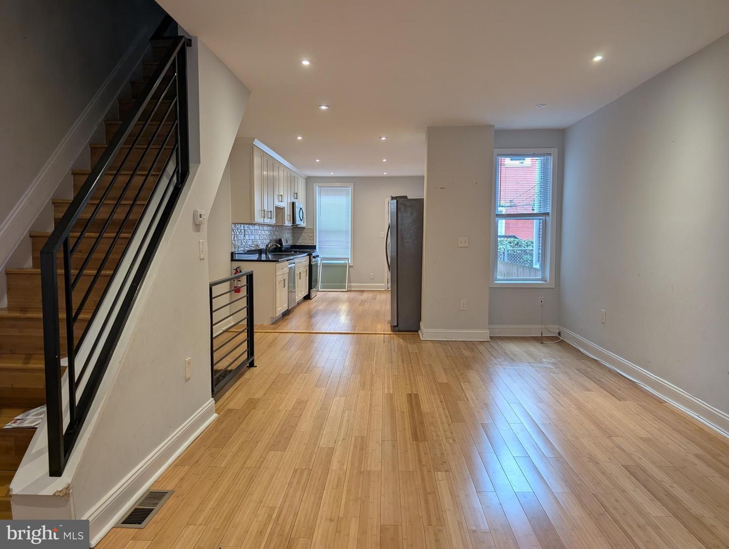 5321 Delancey St Property Photo 3