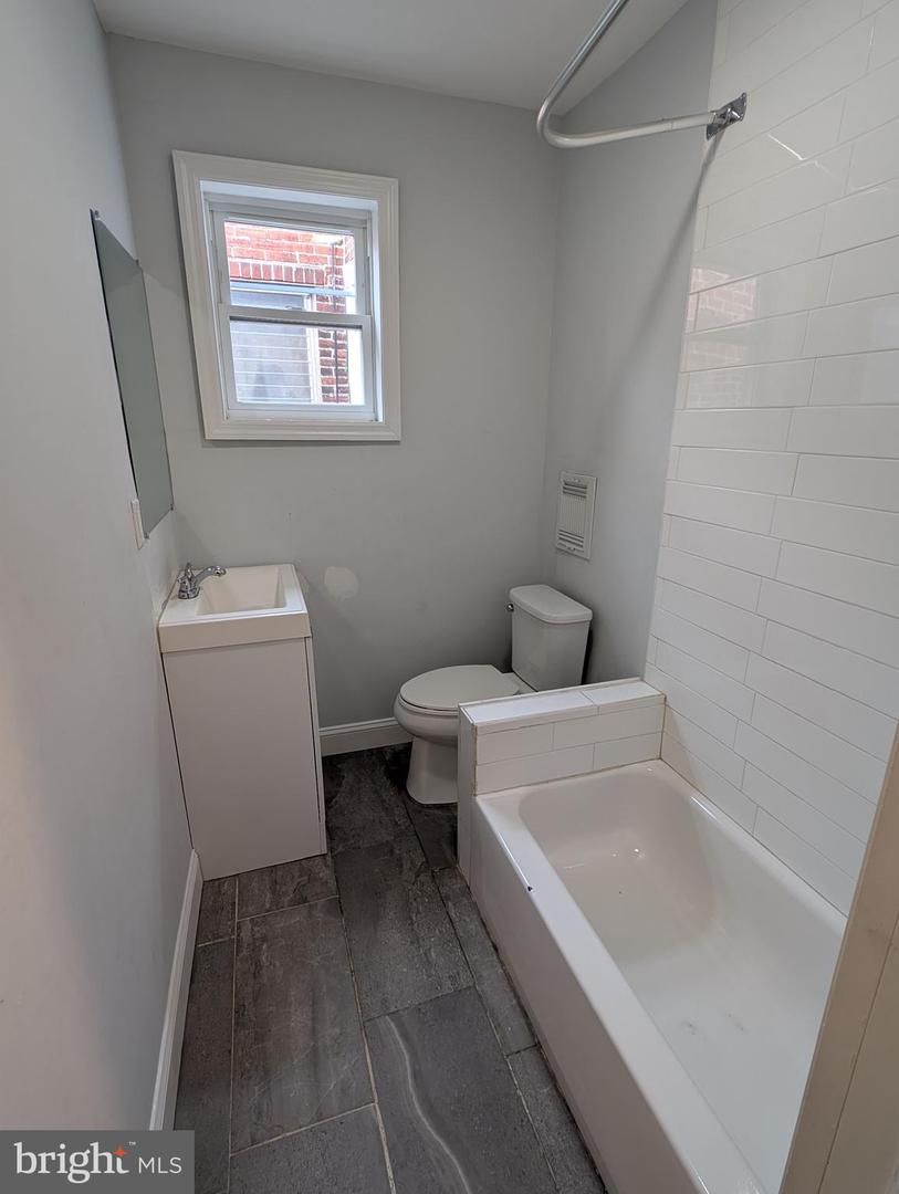 5321 Delancey St Property Photo 8
