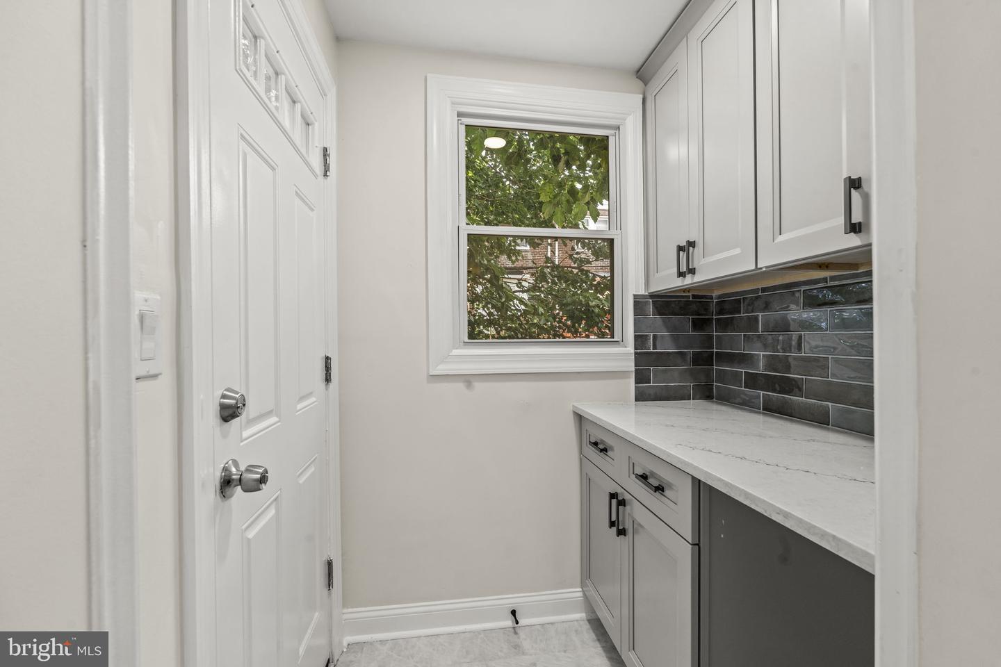 7154 N Uber St Property Photo 15