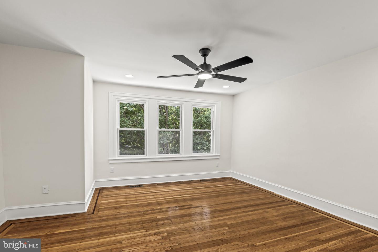 7154 N Uber St Property Photo 19