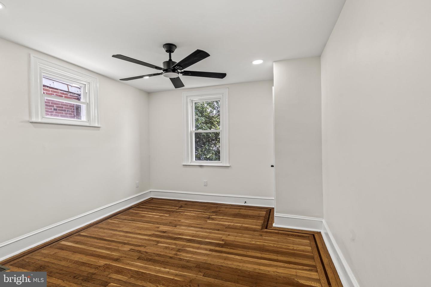 7154 N Uber St Property Photo 22