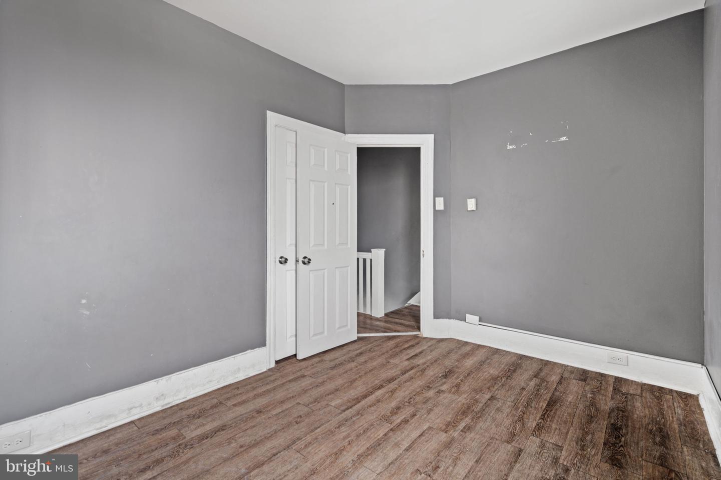 1303-05 W Venango St Property Photo 8