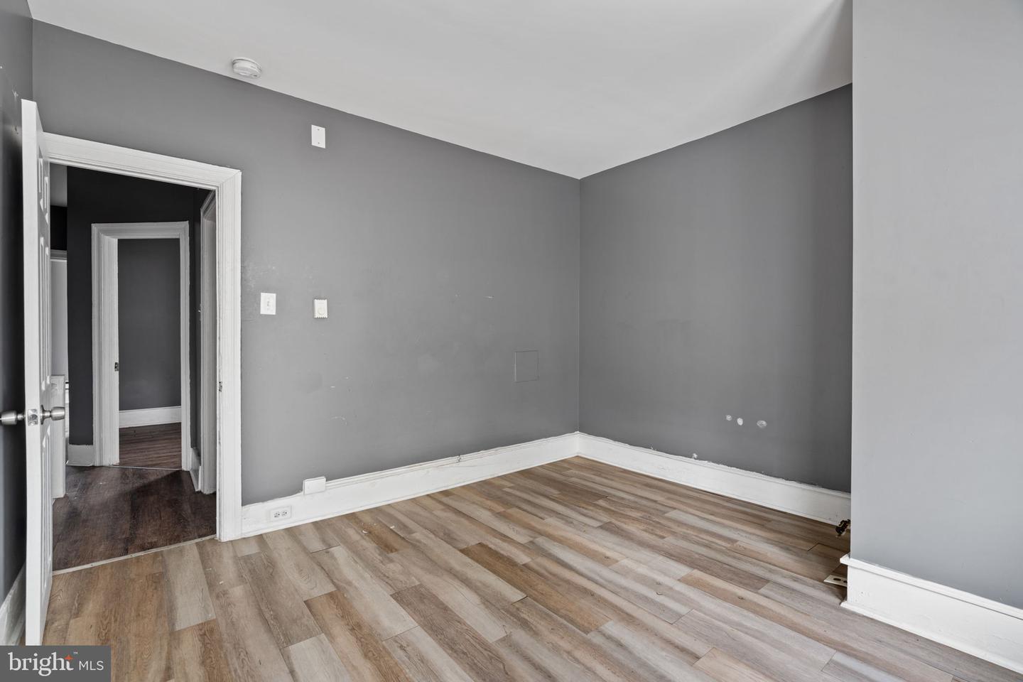 1303-05 W Venango St Property Photo 13
