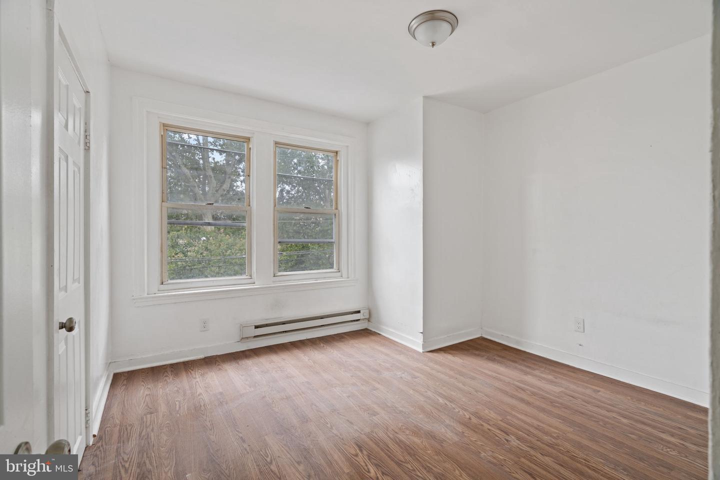 1303-05 W Venango St Property Photo 32