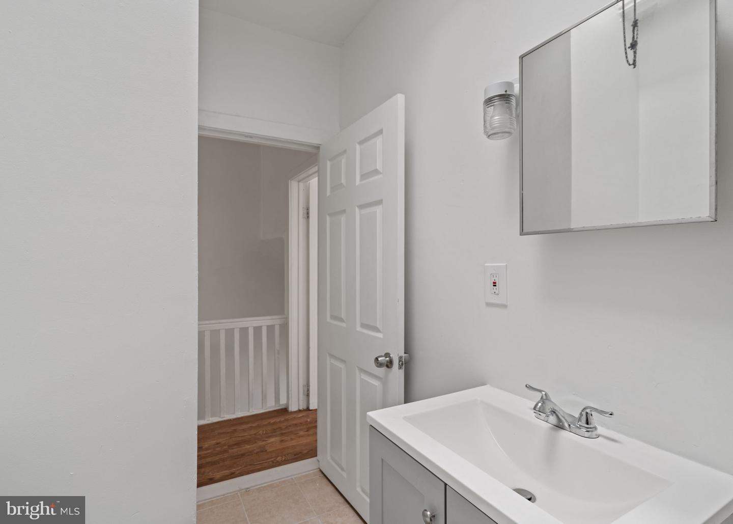 1303-05 W Venango St Property Photo 33