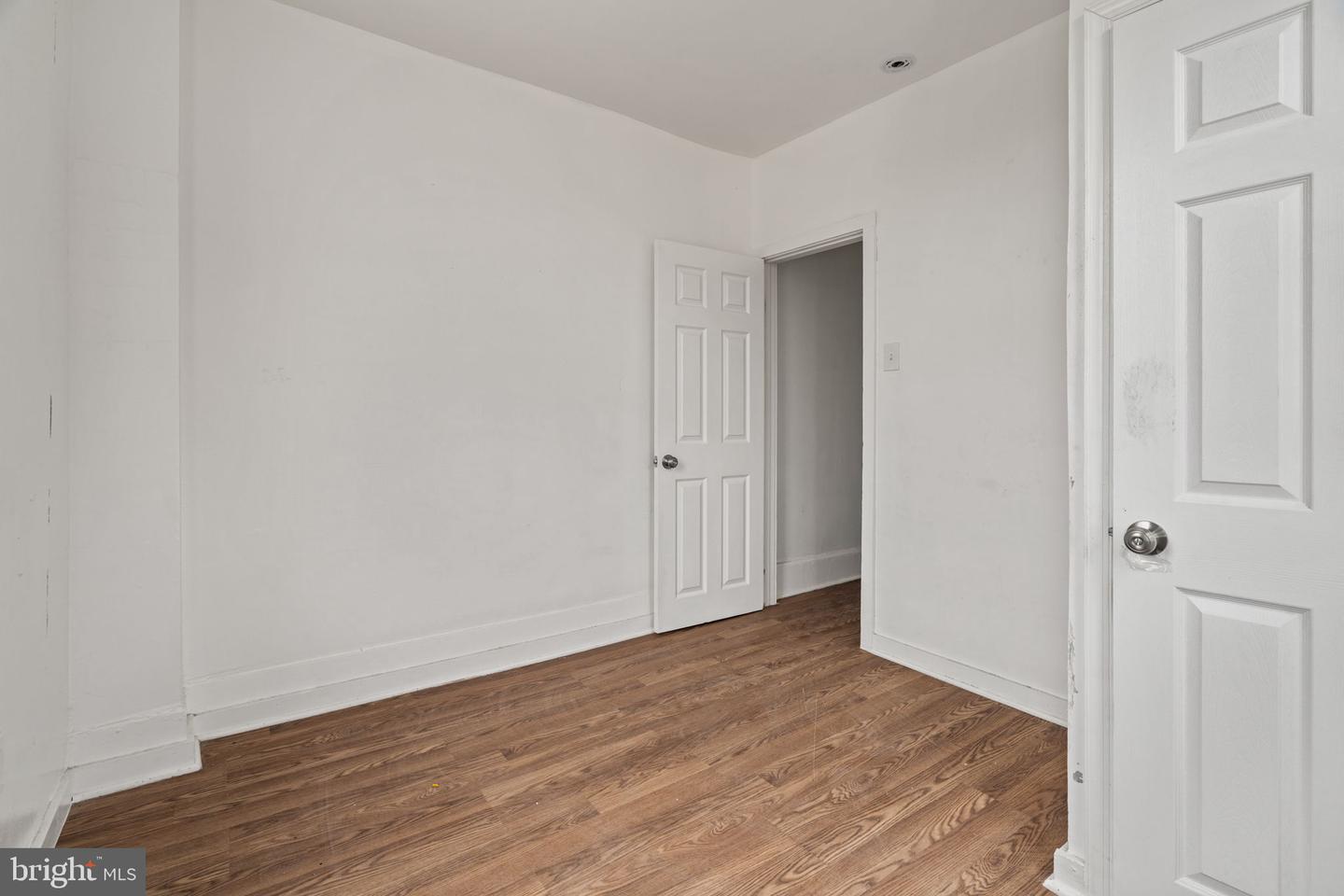 1303-05 W Venango St Property Photo 38