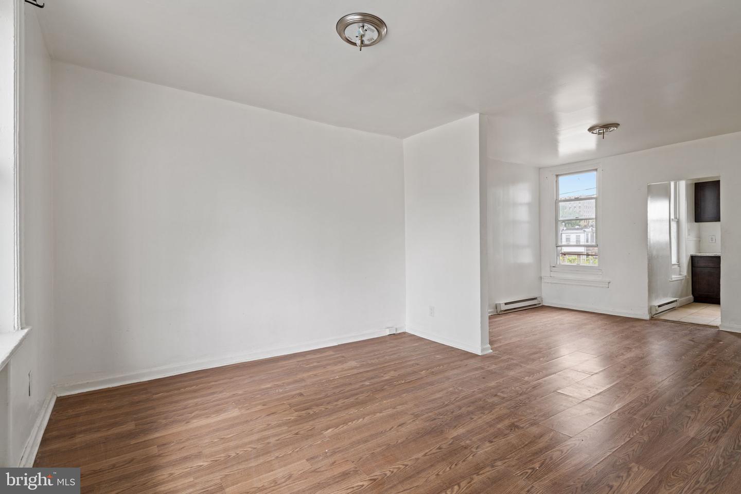 1303-05 W Venango St Property Photo 43