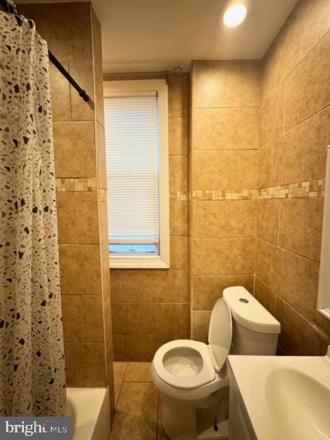 2949 Weikel St Property Photo 22