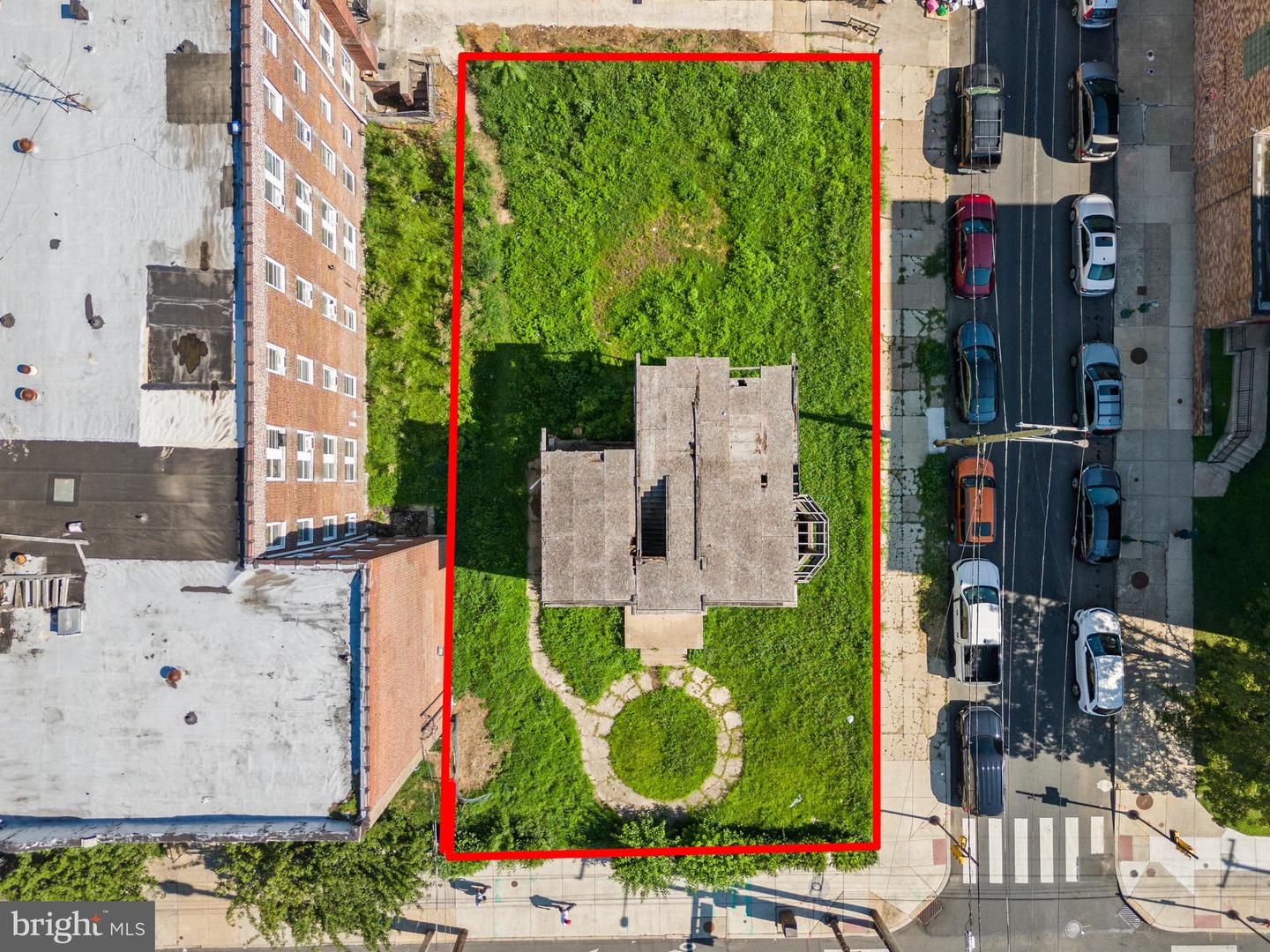 1601 W Allegheny Ave Property Photo 3