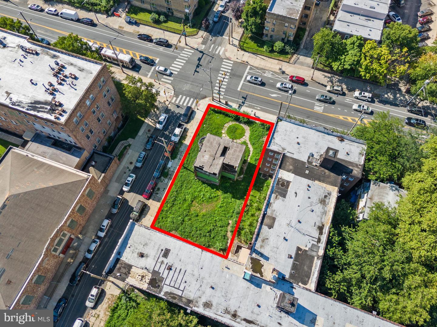 1601 W Allegheny Ave Property Photo 4