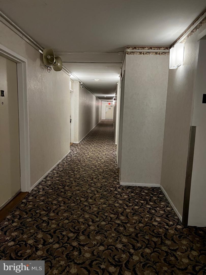 7600 E Roosevelt Blvd #308 Property Photo 12