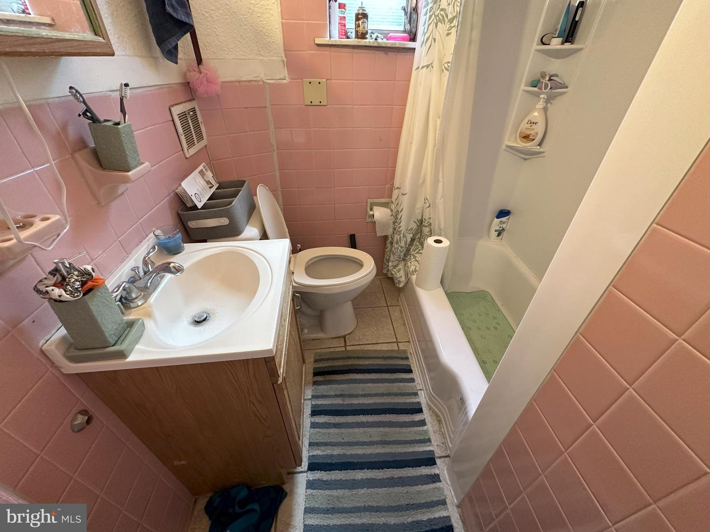 2438 S Philip St Property Photo 21