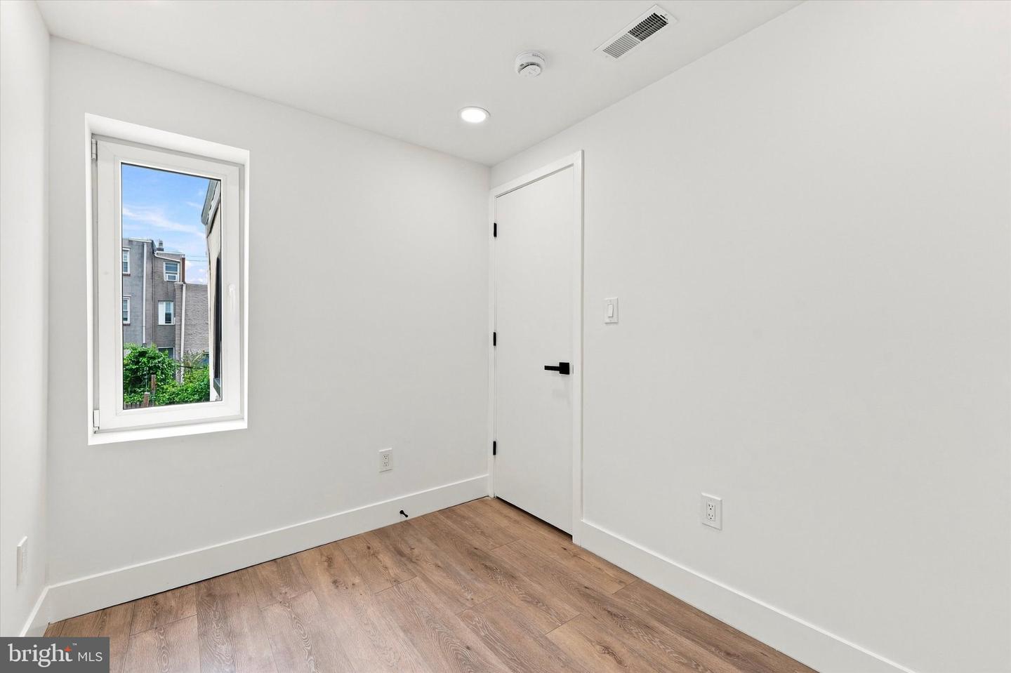 2021 E Sergeant St Property Photo 17