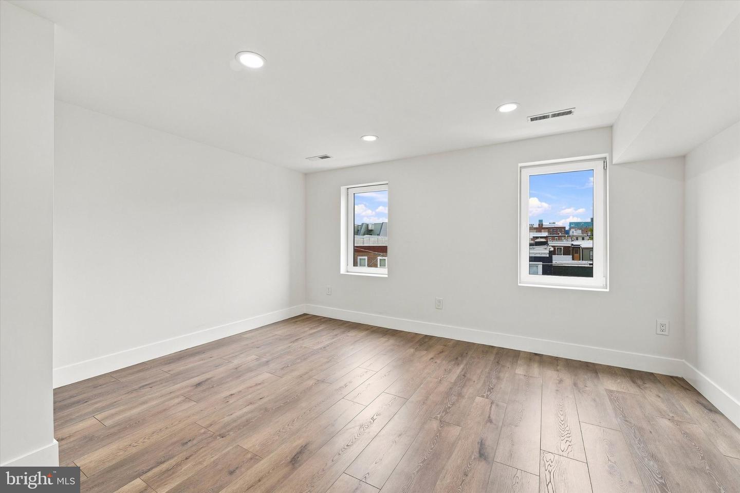2021 E Sergeant St Property Photo 20