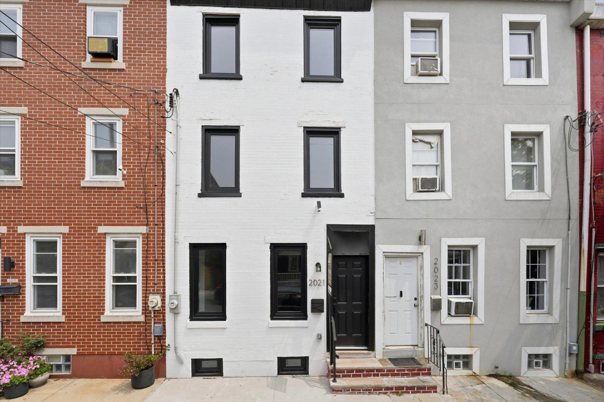 2021 E Sergeant St Property Photo 25