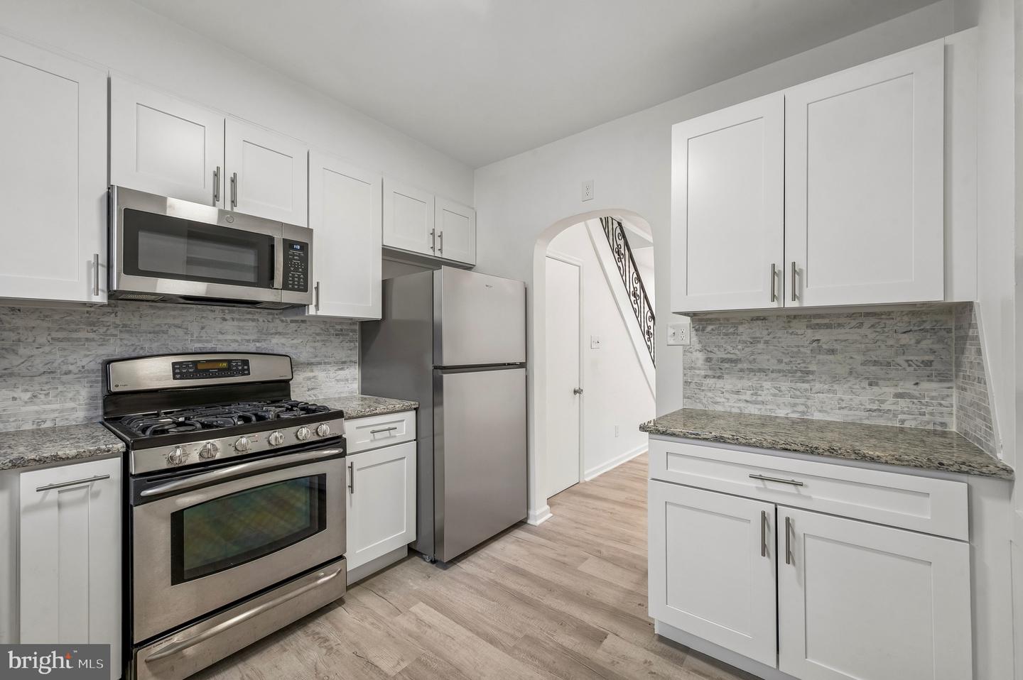 1523 S Etting St Property Photo 8