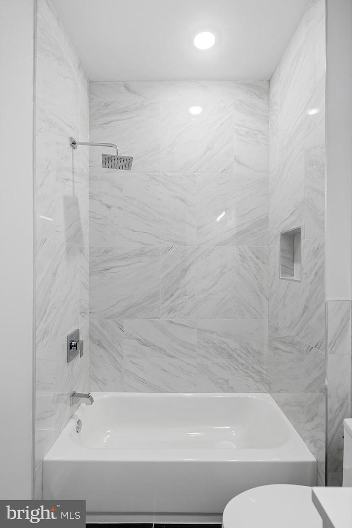 1932 N 6th St #1 Property Photo 15