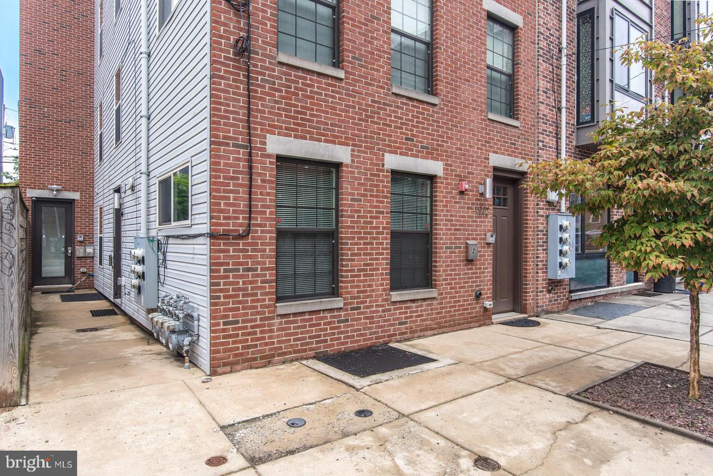 1532-00 N 7th St #2 Property Photo 2
