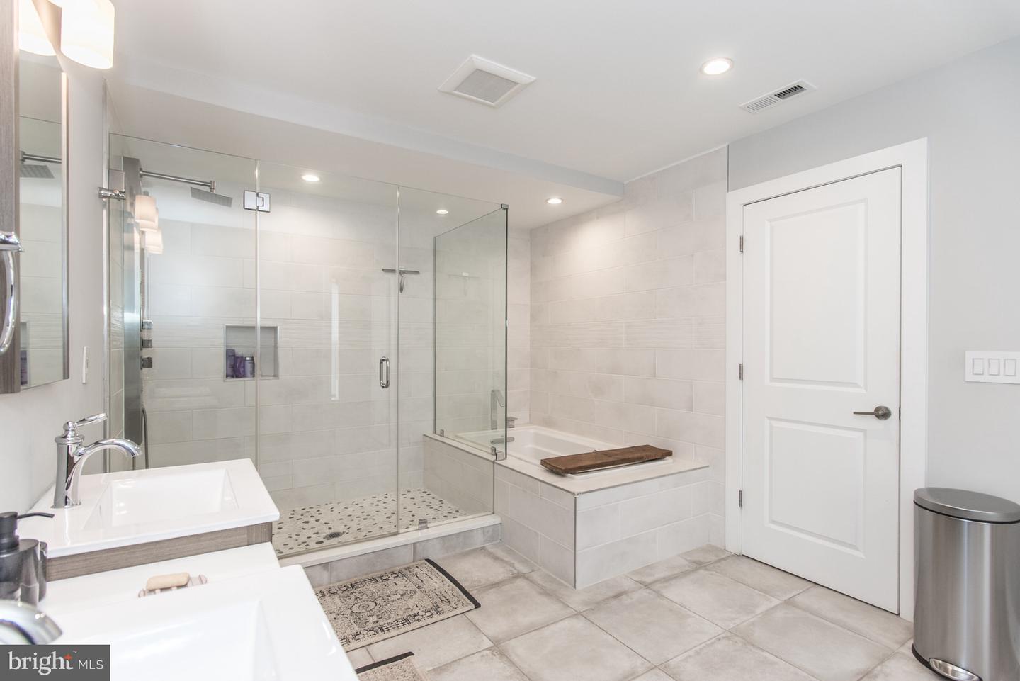 1532-00 N 7th St #2 Property Photo 47