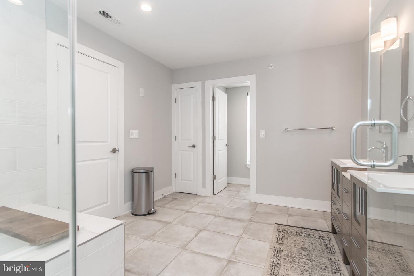 1532-00 N 7th St #2 Property Photo 49
