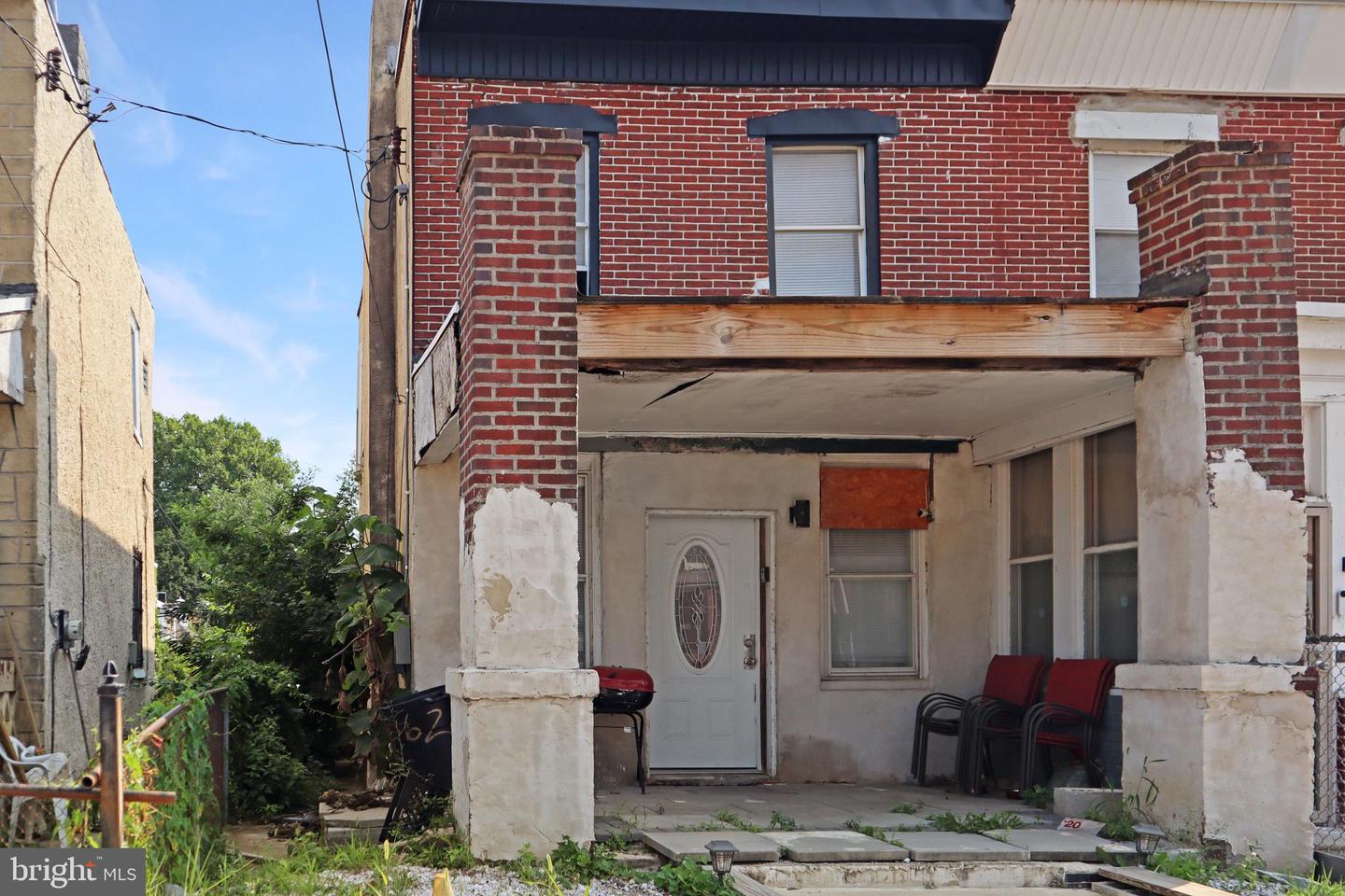 6062 Callowhill St Property Photo 8