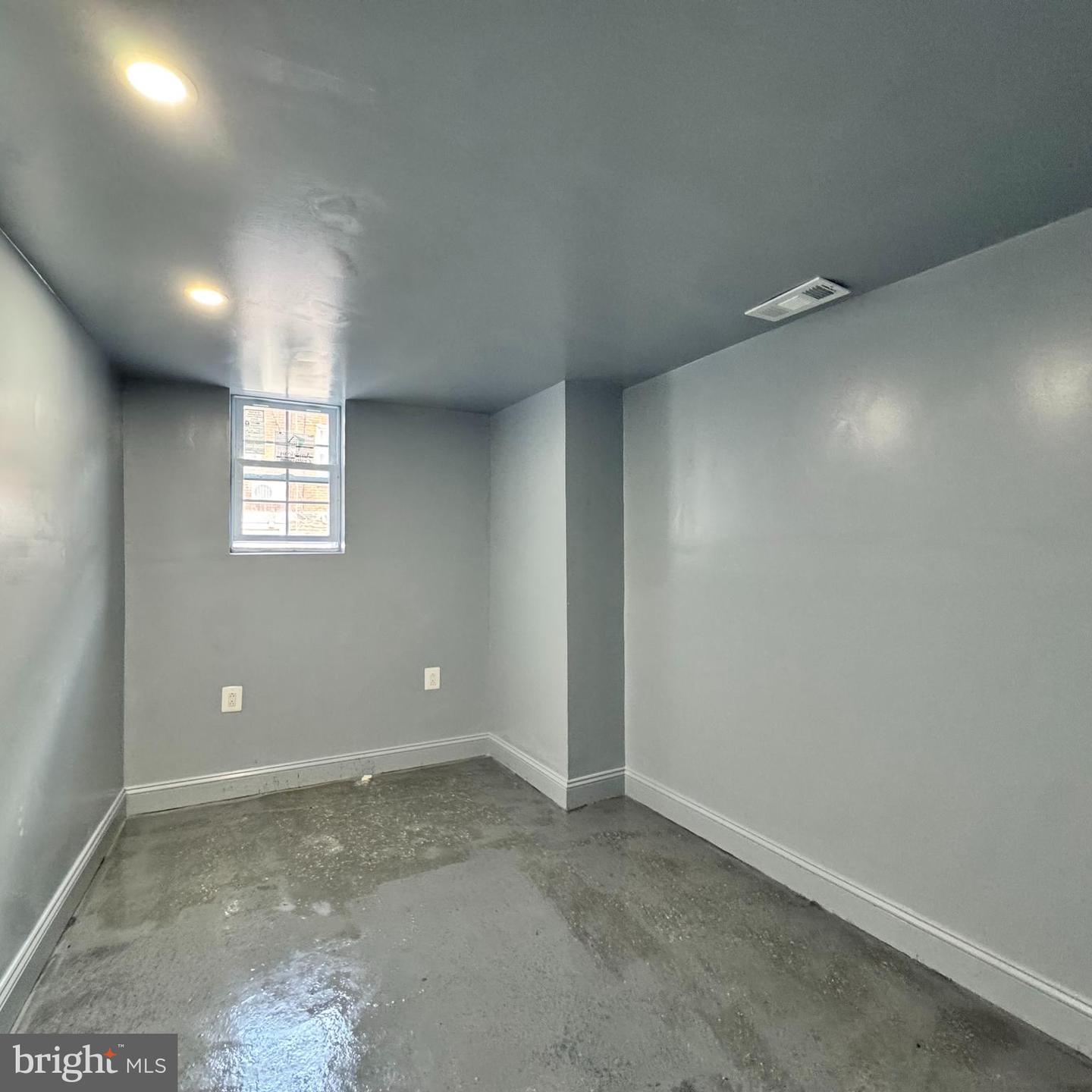 6834 Souder St Property Photo 17