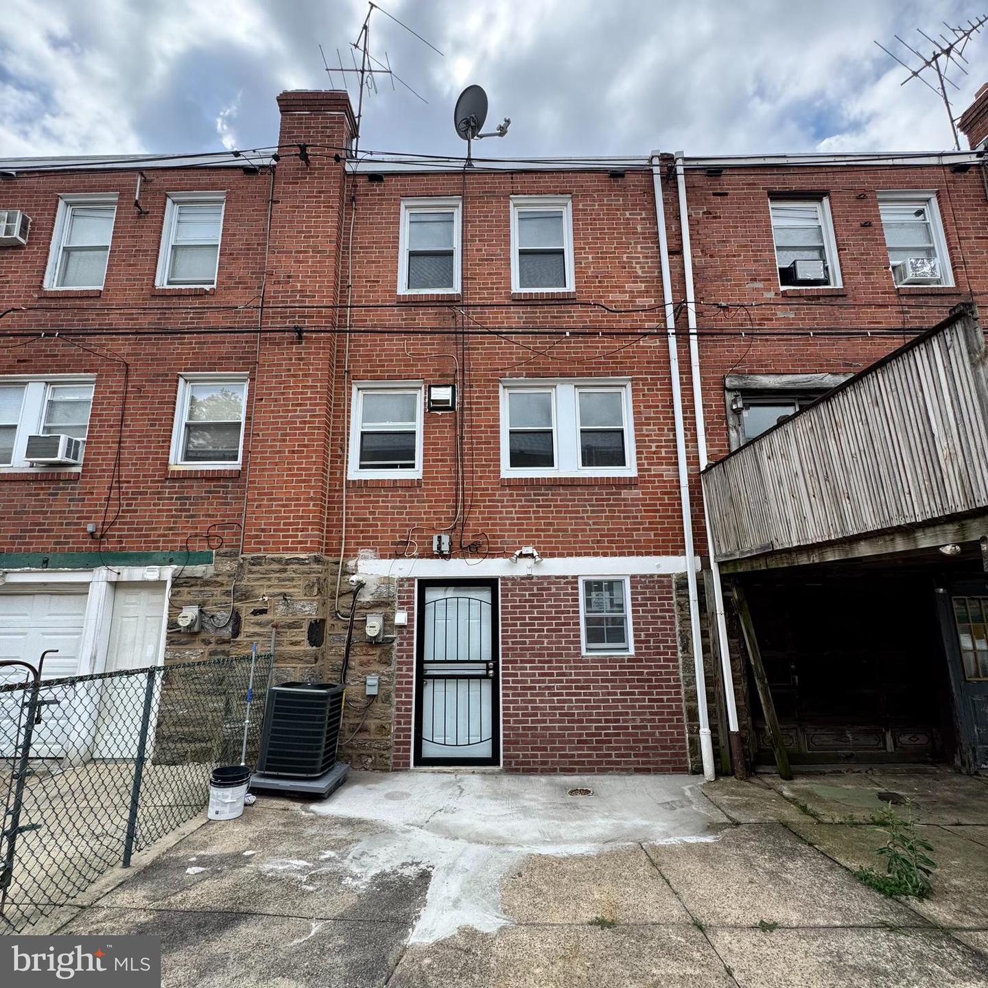 6834 Souder St Property Photo 21